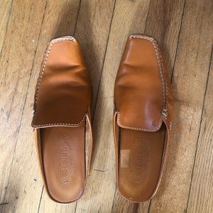 Tod’s Italian Orange Leather Slip On Shoes 6
